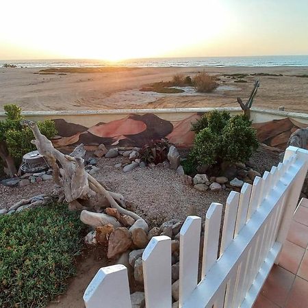 Huisie Langs Die See Swakopmund Eksteriør billede